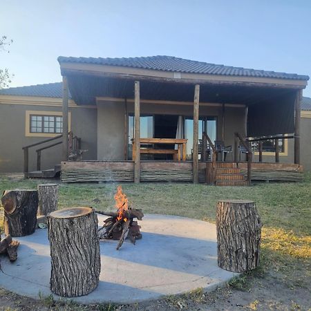 Dagha Boys Villa Khwai Exteriör bild